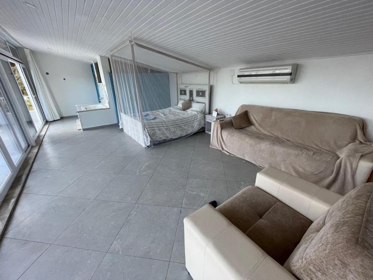 Villa Kaplumba ดาลยัน ภายนอก รูปภาพ